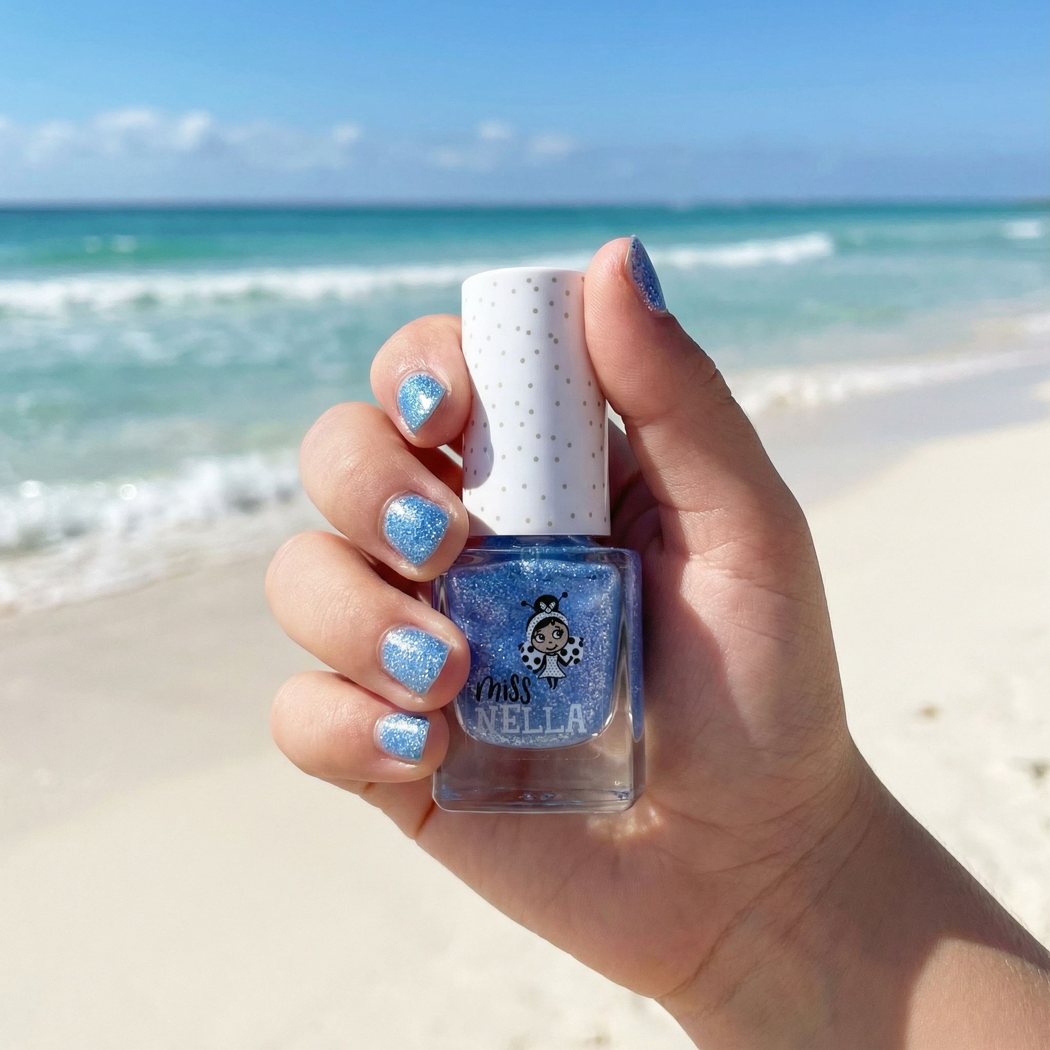 Elephunky Peel-off nail polish